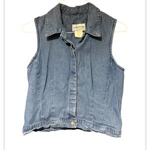 Central Falls Vintage Denim Vest Women’s Medium 90s Y2K Button Front Sleeveless